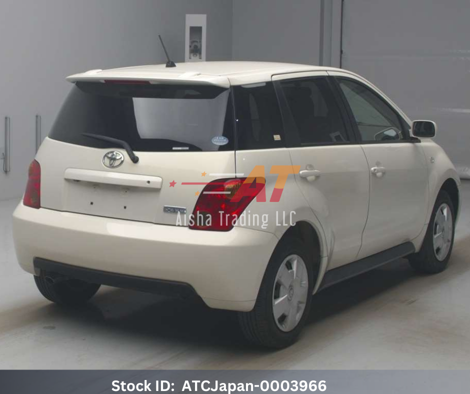 2004 Toyota IST